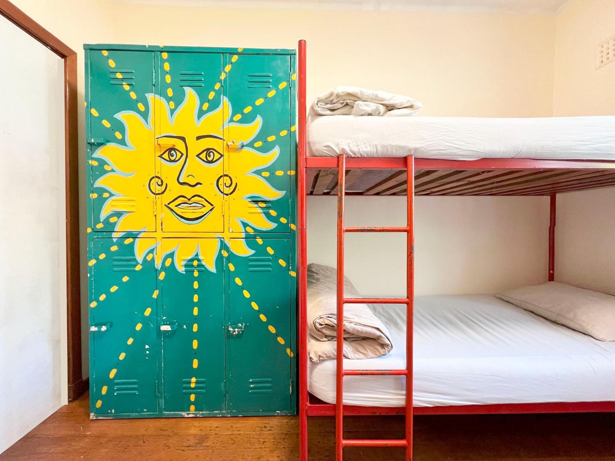 A Pousada Long Street Backpackers (Adults Only) Cidade Do Cabo Exterior foto